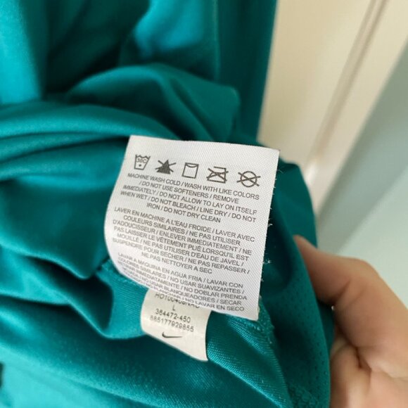 Nike Dri-Fit Womens Activewear Teal and White Shirt Size Large - Picture 10 of 10